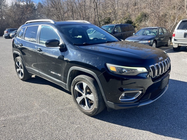 2019 Jeep Cherokee Limited's photo