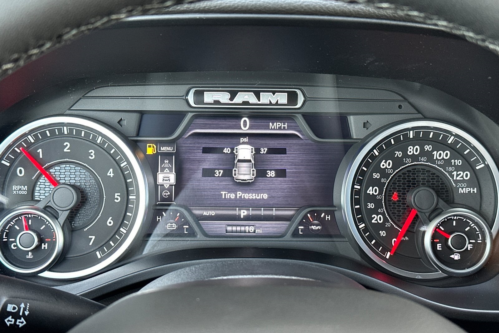 2025 Ram 1500 Big Horn Lone Star photo 24