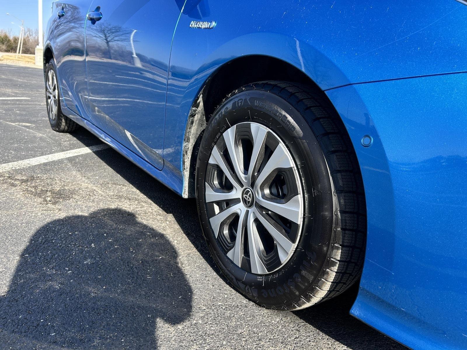 Used 2022 Toyota Prius LE with VIN JTDL9MFU8N3038215 for sale in Kansas City