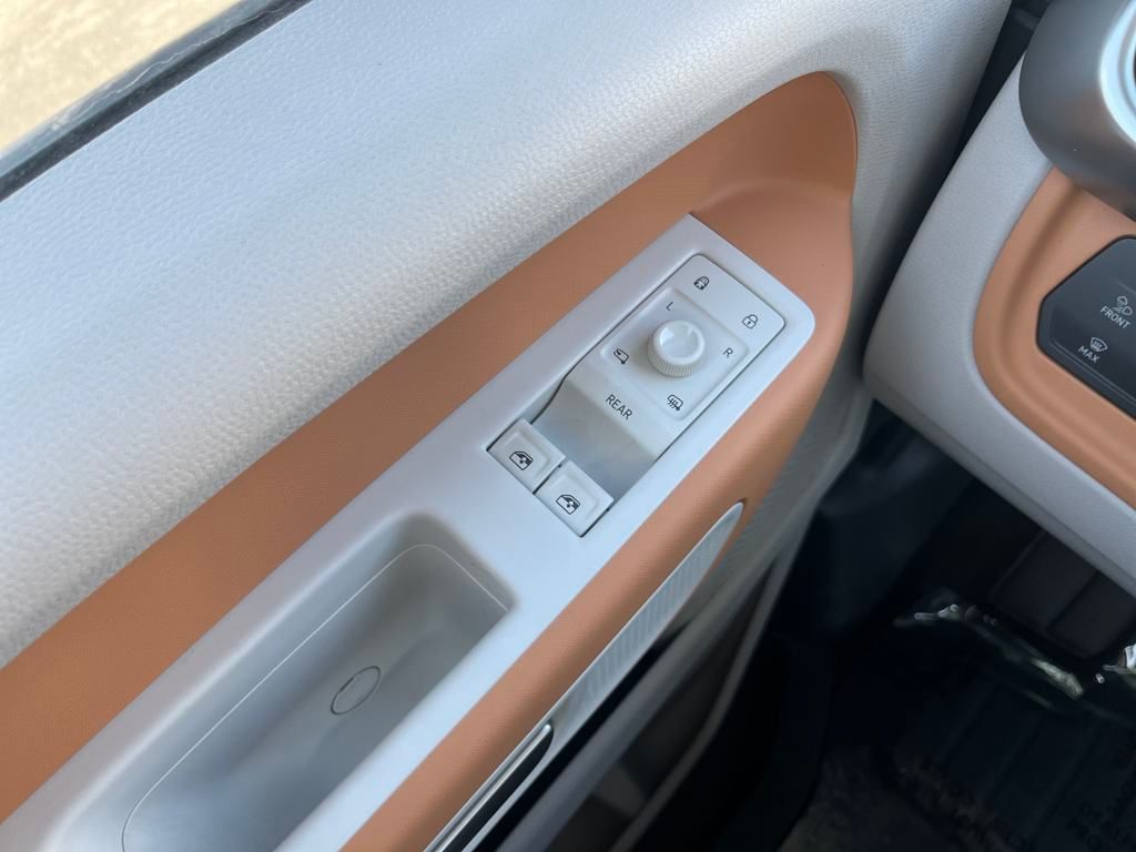 2025 Volkswagen ID. Buzz photo 20