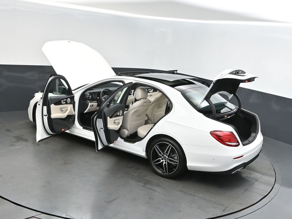 2019 Mercedes Benz E 450 4MATIC photo 2