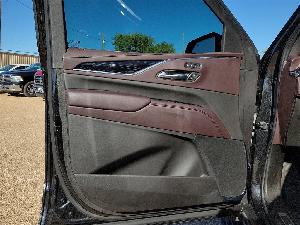 2024 Cadillac Escalade V-Series photo 14