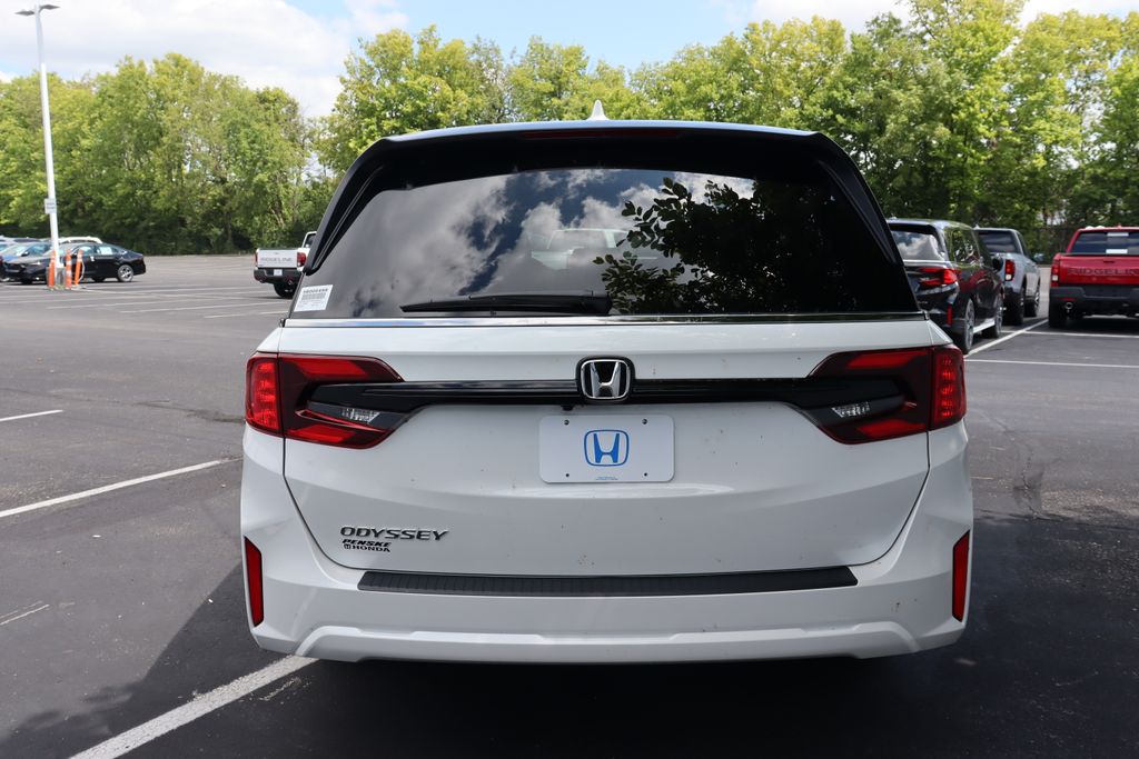 2026 Honda Odyssey EX-L photo 4