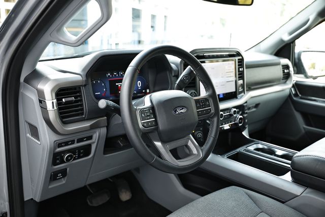 2024 Ford F-150 XLT photo 18