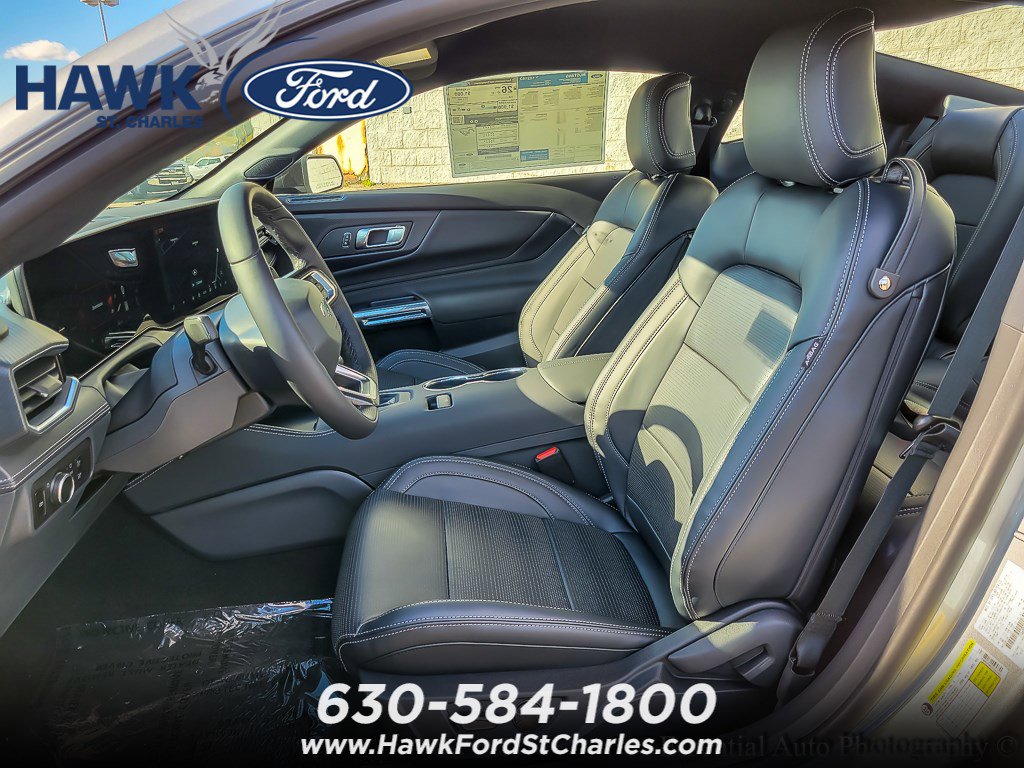 2026 FORD MUSTANG - Image 8