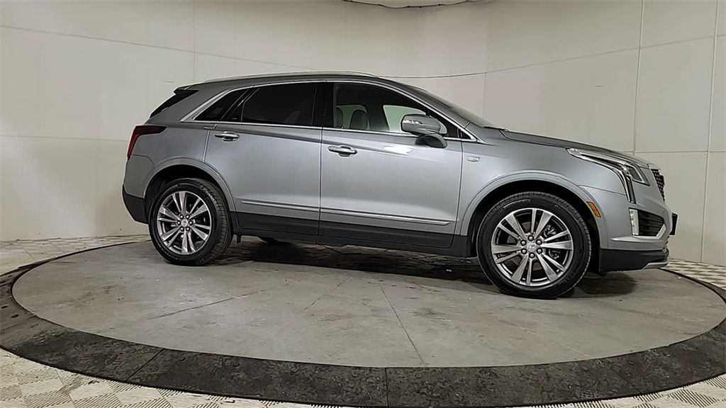 2025 CADILLAC XT5 - Image 7