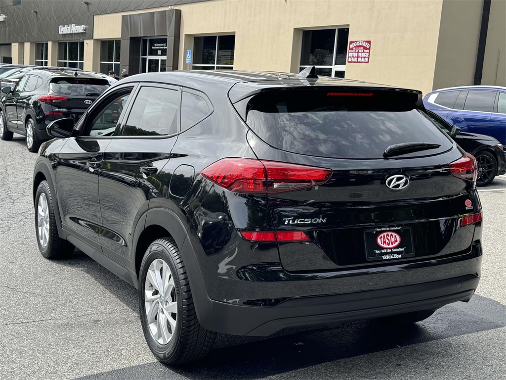 2021 Hyundai Tucson SE photo 3