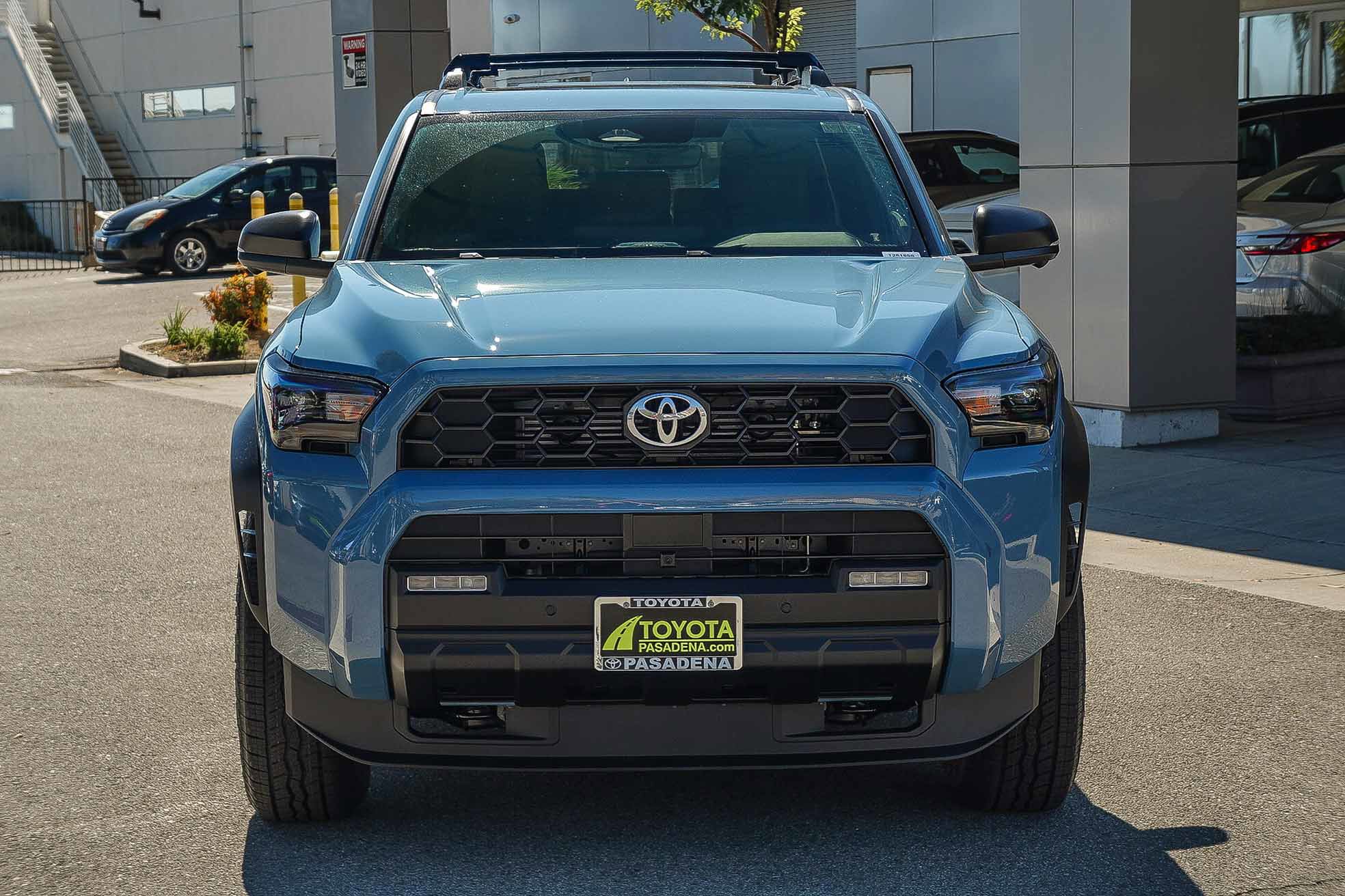 2025 Toyota 4Runner TRD Off-Road Premium photo 2