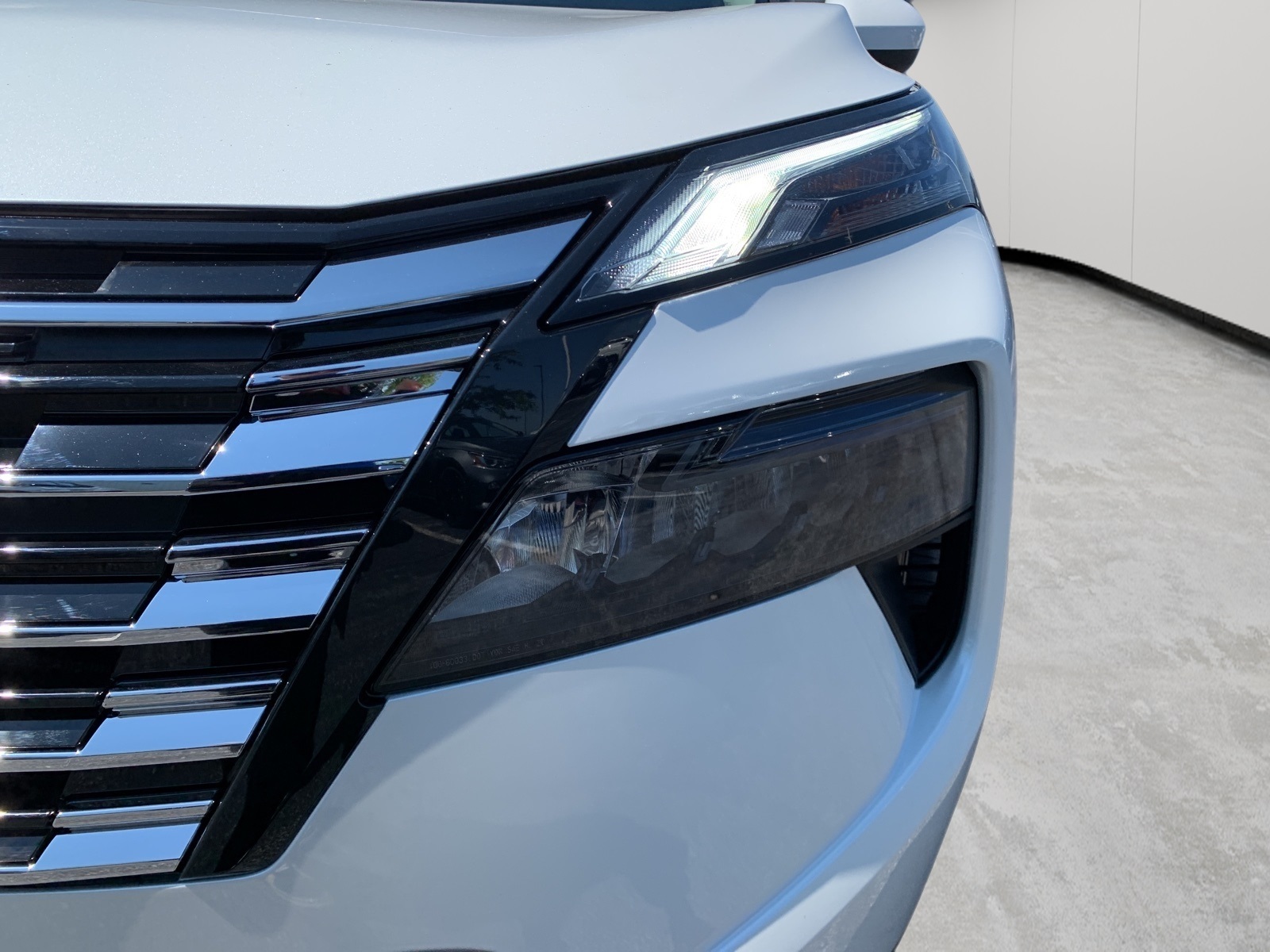 2026 Nissan Rogue SV photo 10
