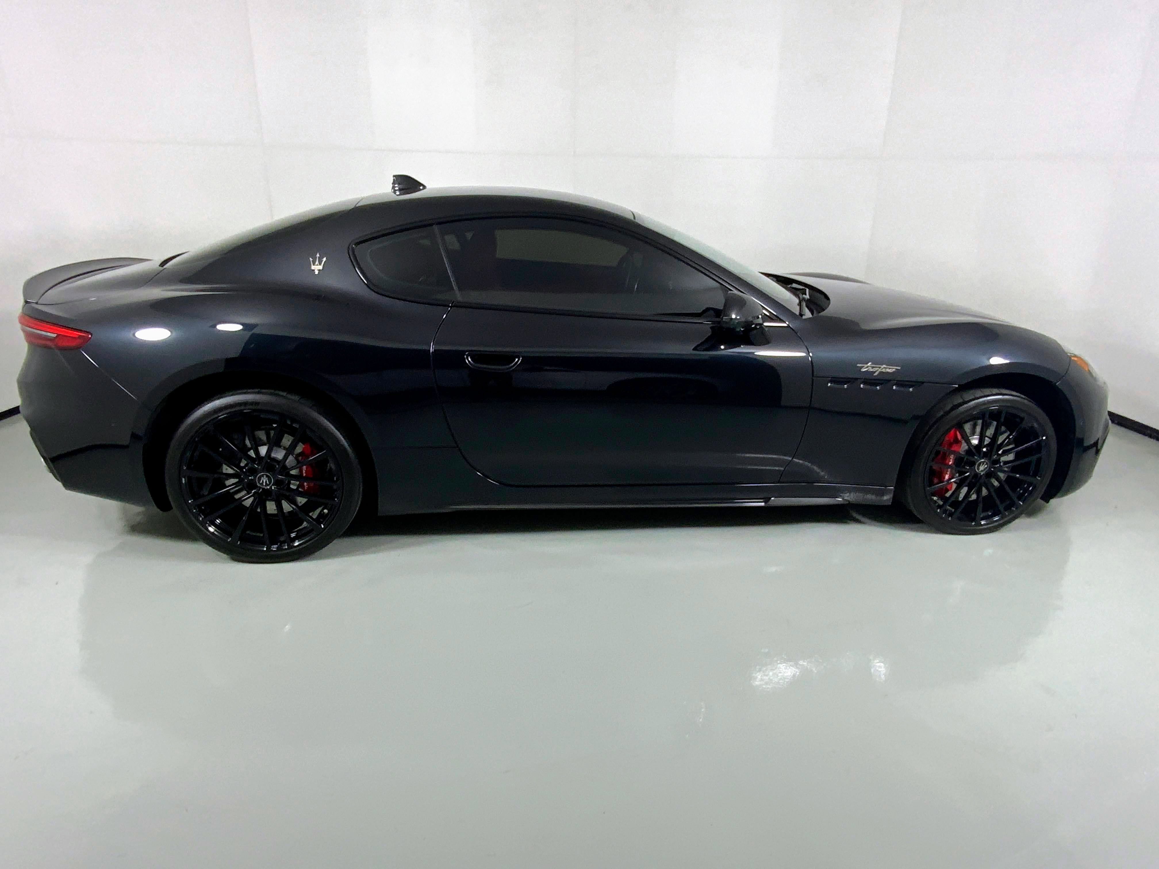 2024 Maserati Granturismo Trofeo photo 3