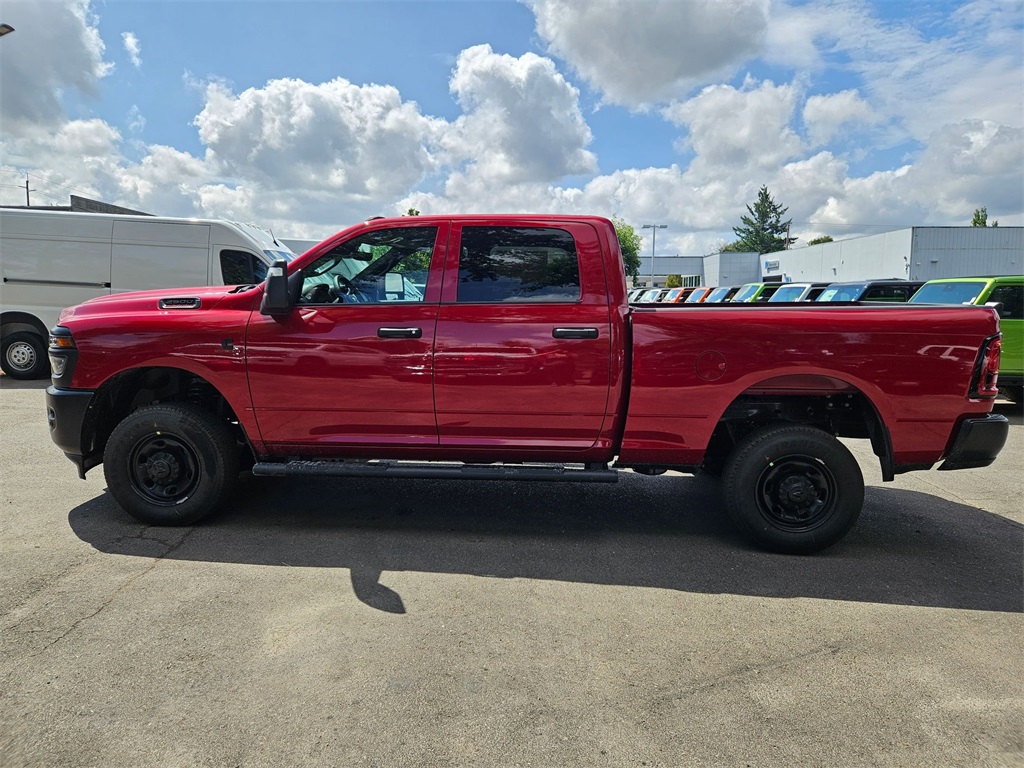 2025 Ram 2500 Tradesman photo 4