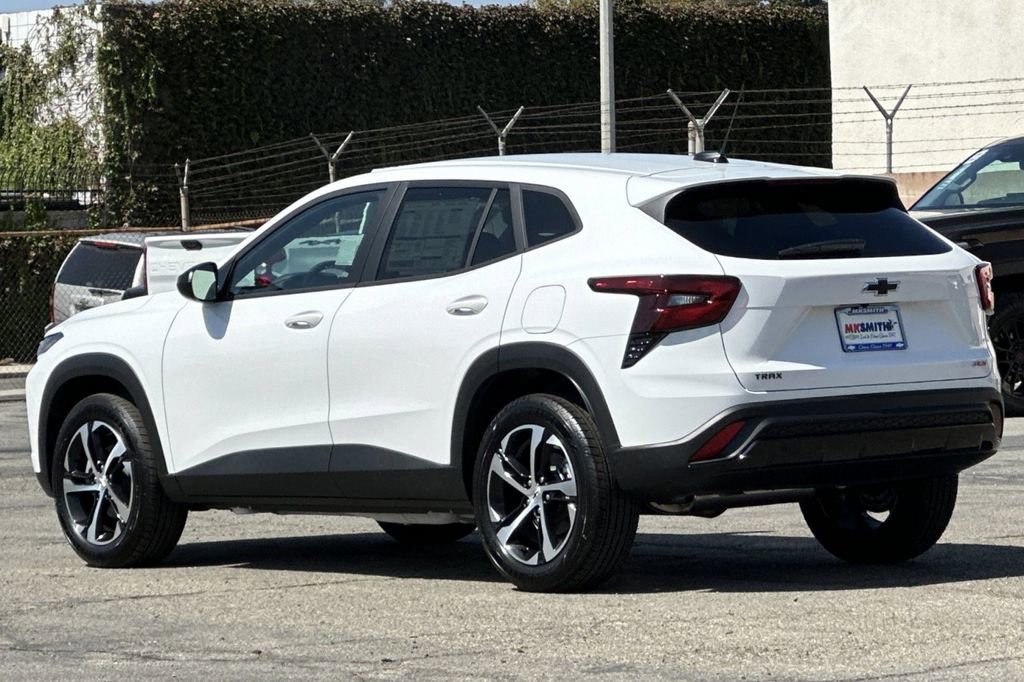 2026 Chevrolet Trax photo 4