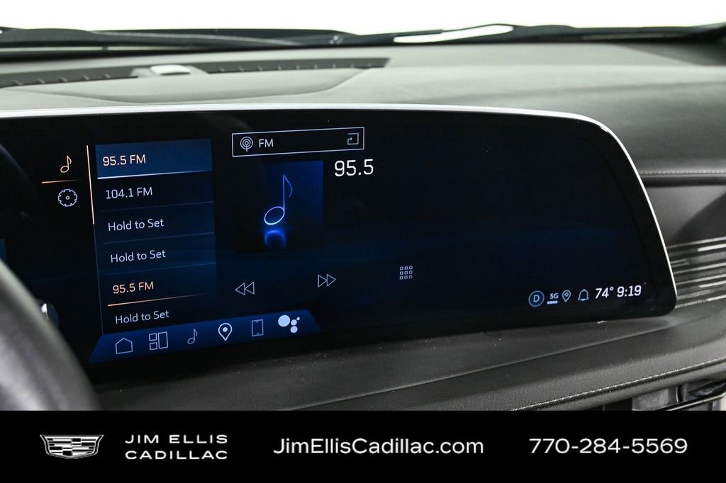 2025 Cadillac XT4 Premium Luxury photo 12