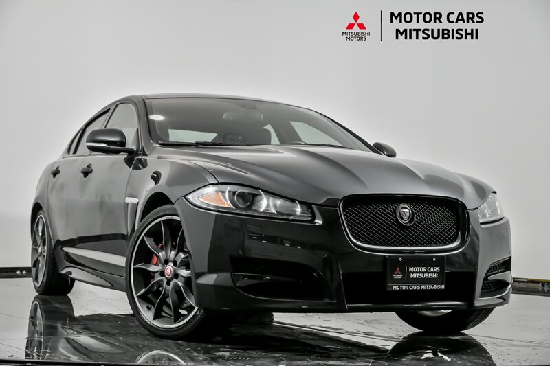 2015 Jaguar XF Portfolio's photo