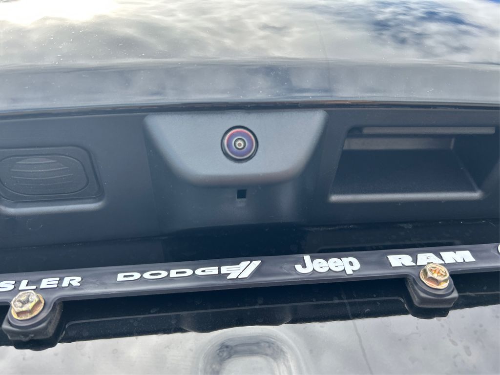 2025 Jeep Grand Cherokee Laredo X photo 13