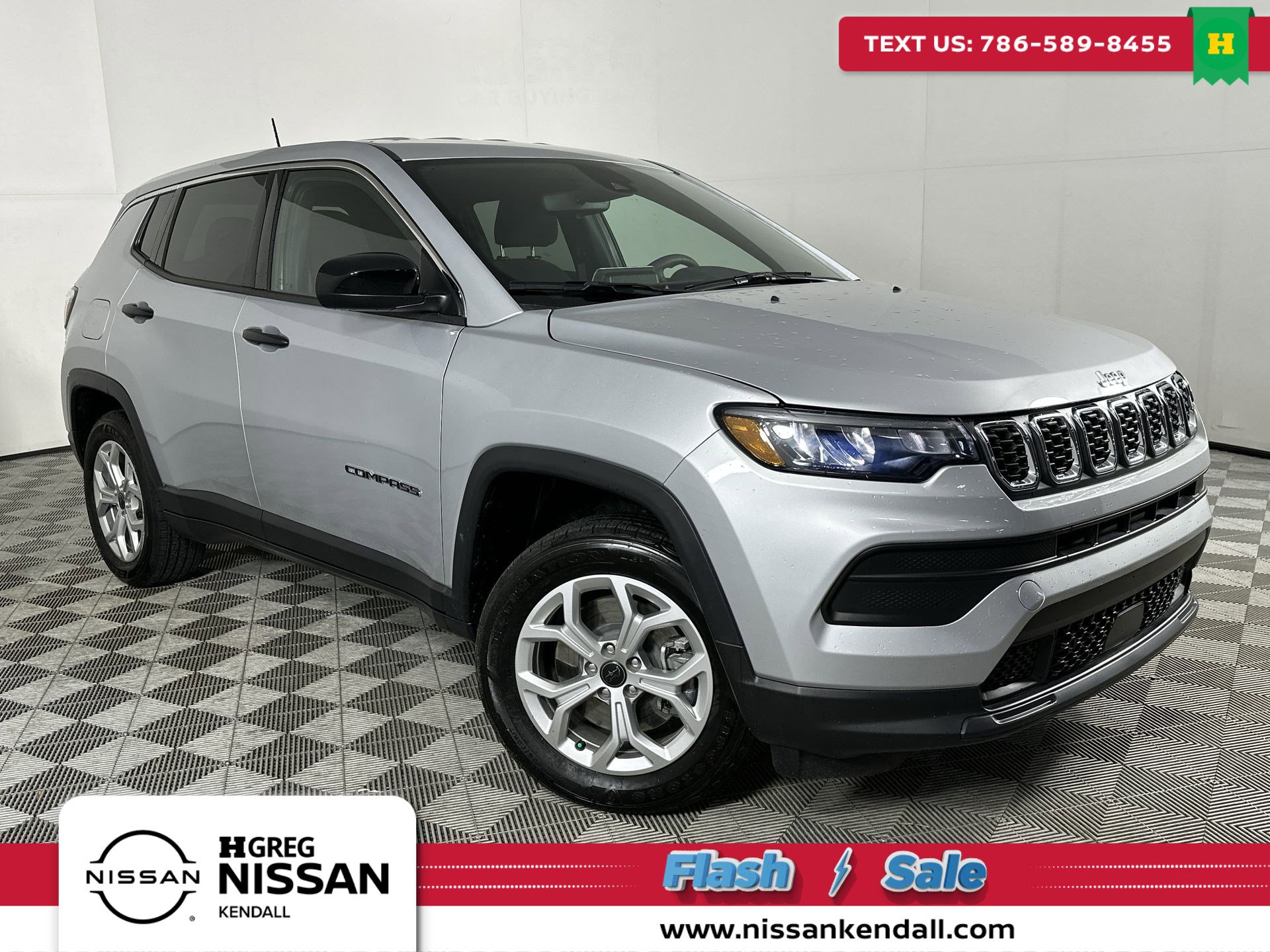 2025 Jeep Compass Sport's photo