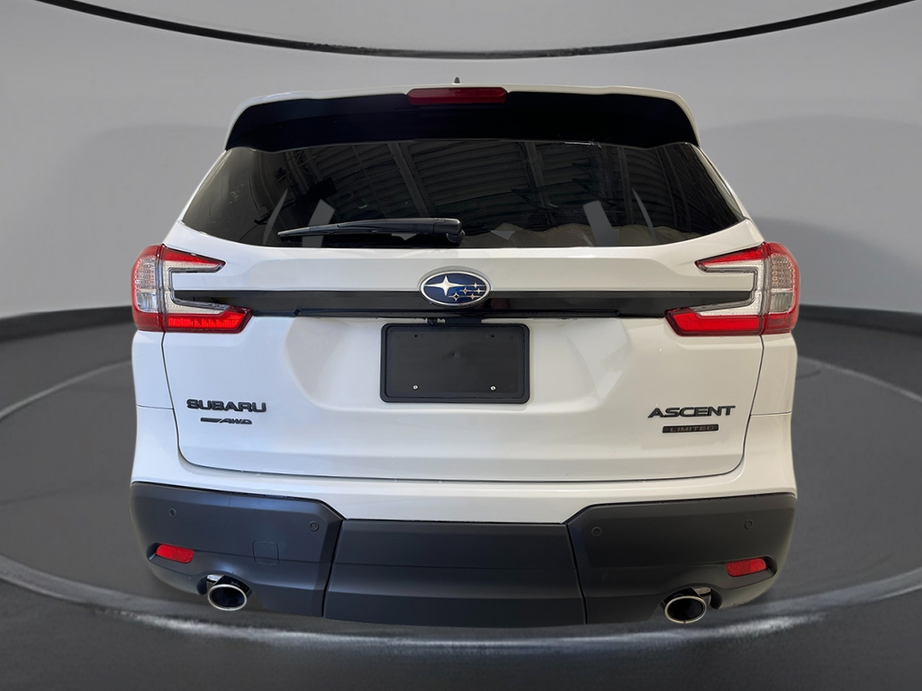 2025 Subaru Ascent Limited photo 3