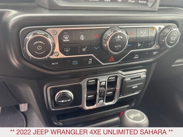 2022 Jeep Wrangler Unlimited Sahara 4xe photo 15