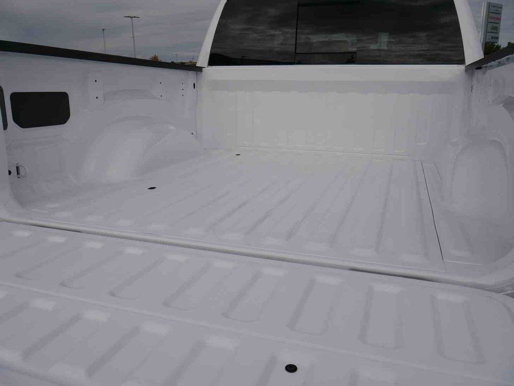 2026 Ram 1500 Tradesman photo 7