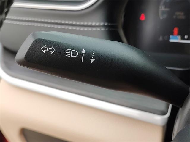 2025 Jeep Grand Cherokee Limited photo 20