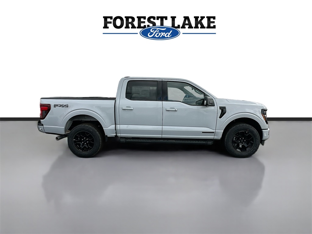 2025 Ford F-150 XLT photo 2