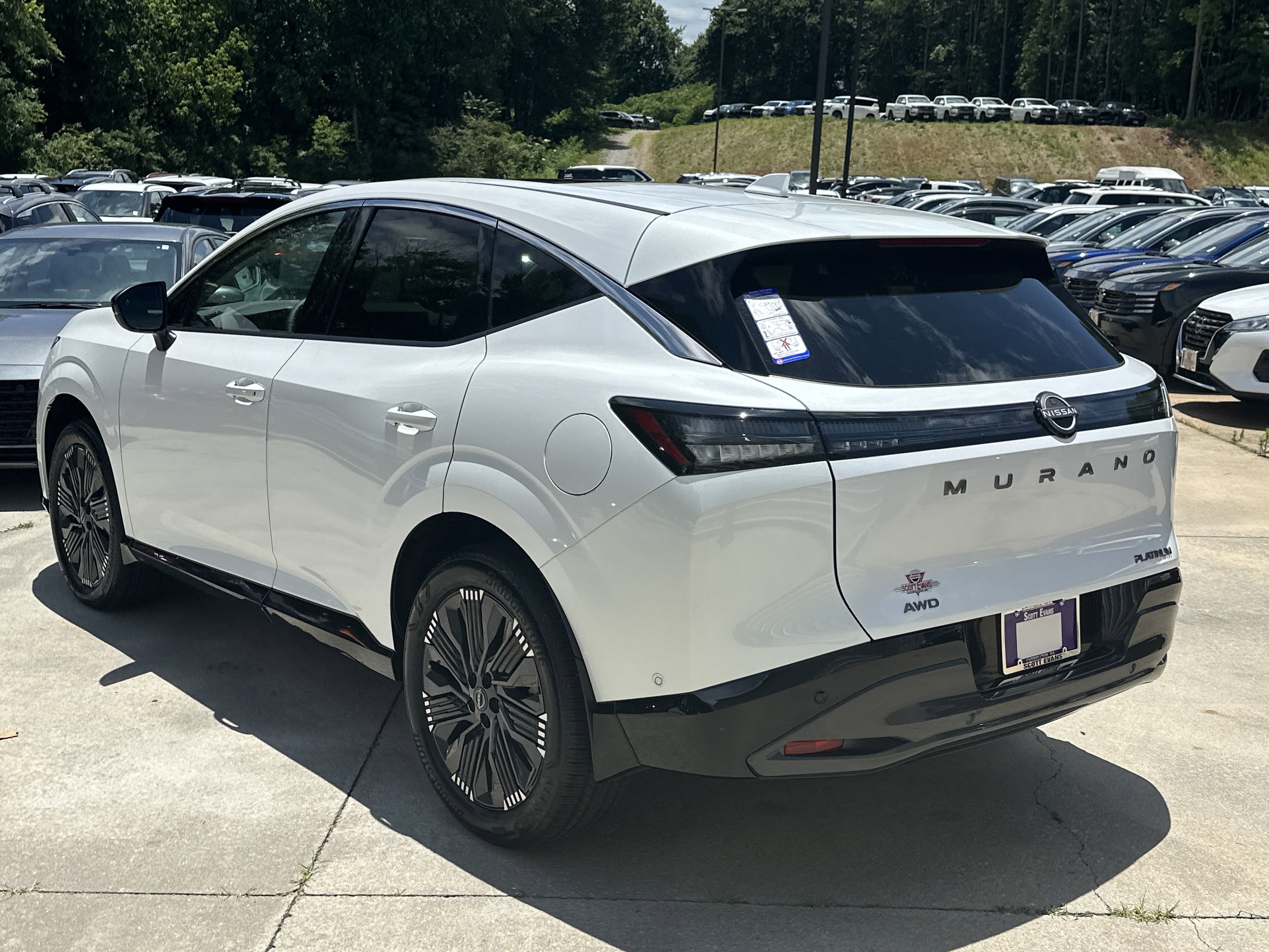 2025 Nissan Murano Platinum photo 3