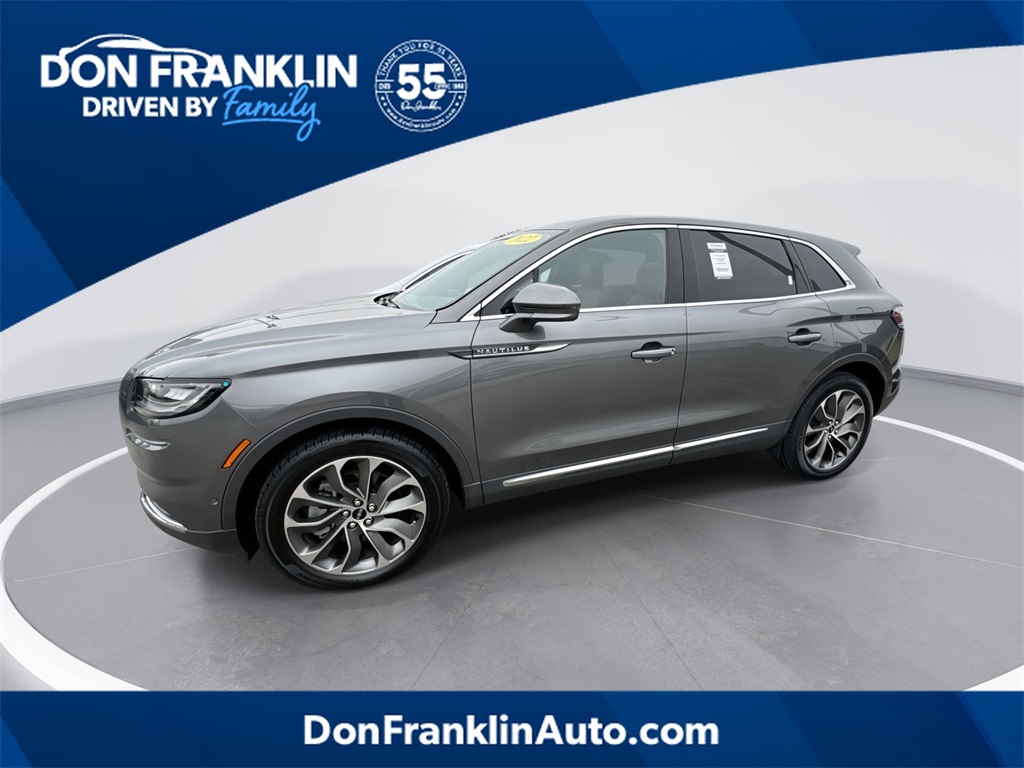 2022 Lincoln Nautilus Reserve's photo