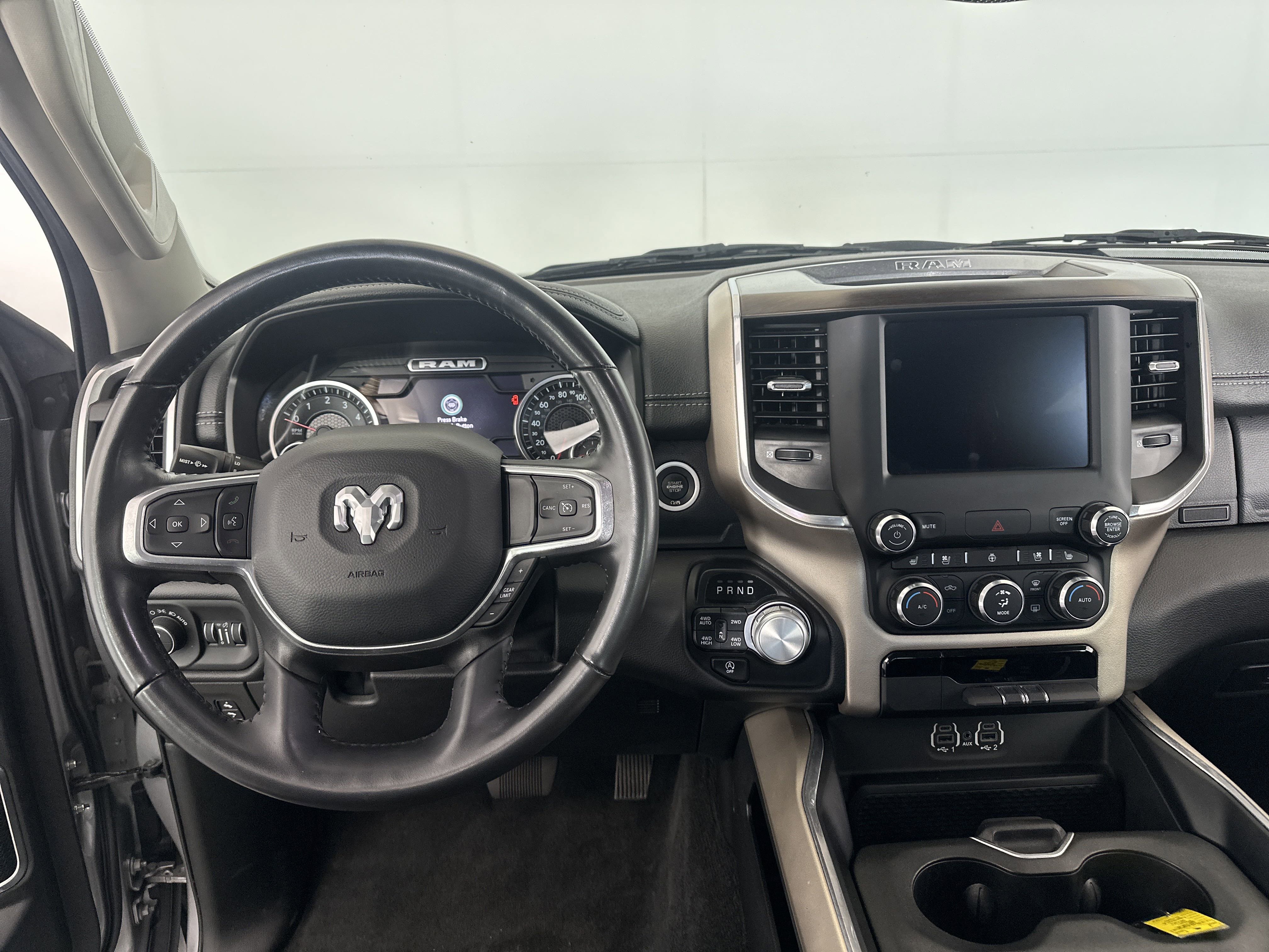2022 Ram 1500 Laramie photo 3