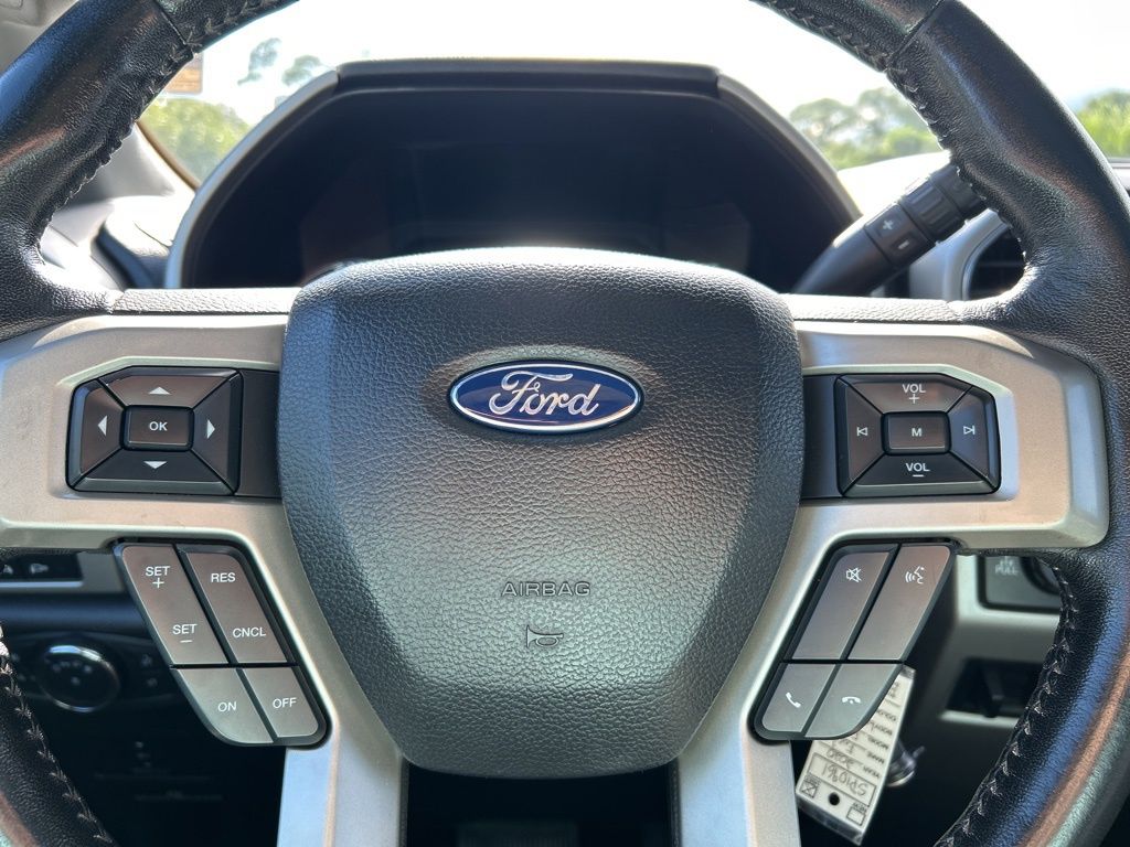 2020 Ford F-250 photo 16