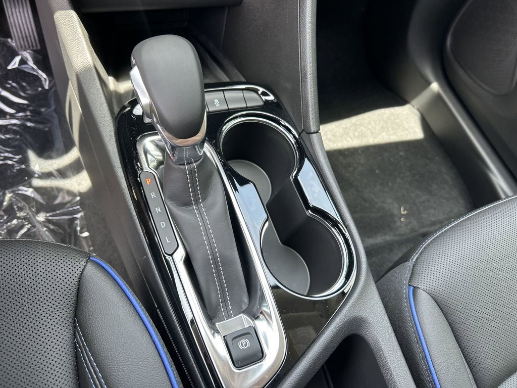 2026 Buick Encore GX Sport Touring photo 2