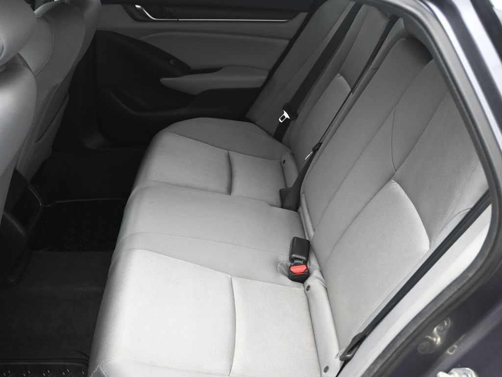 2020 Honda Accord LX photo 7