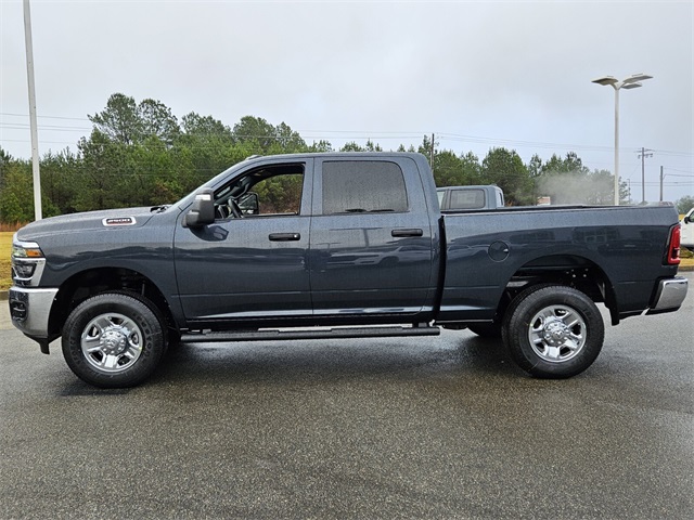 2026 Ram 2500 Tradesman photo 4