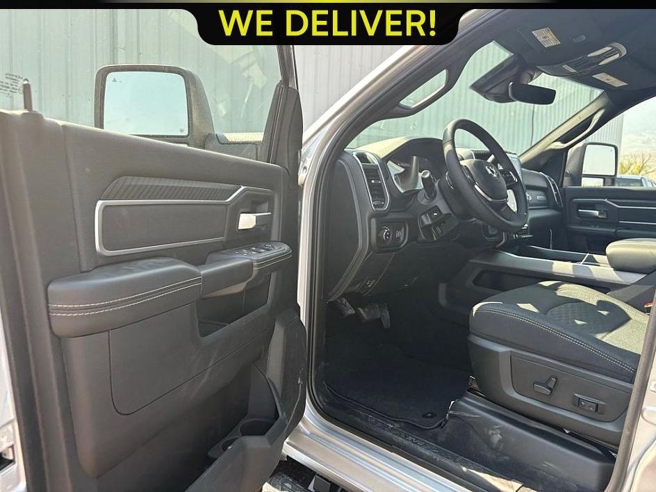 2026 Ram 3500 Big Horn photo 13