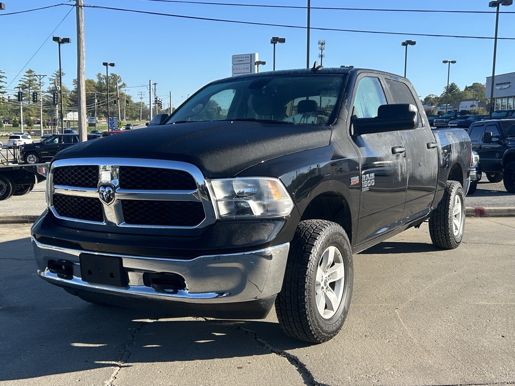 2023 Ram 1500 Classic Tradesman photo 2