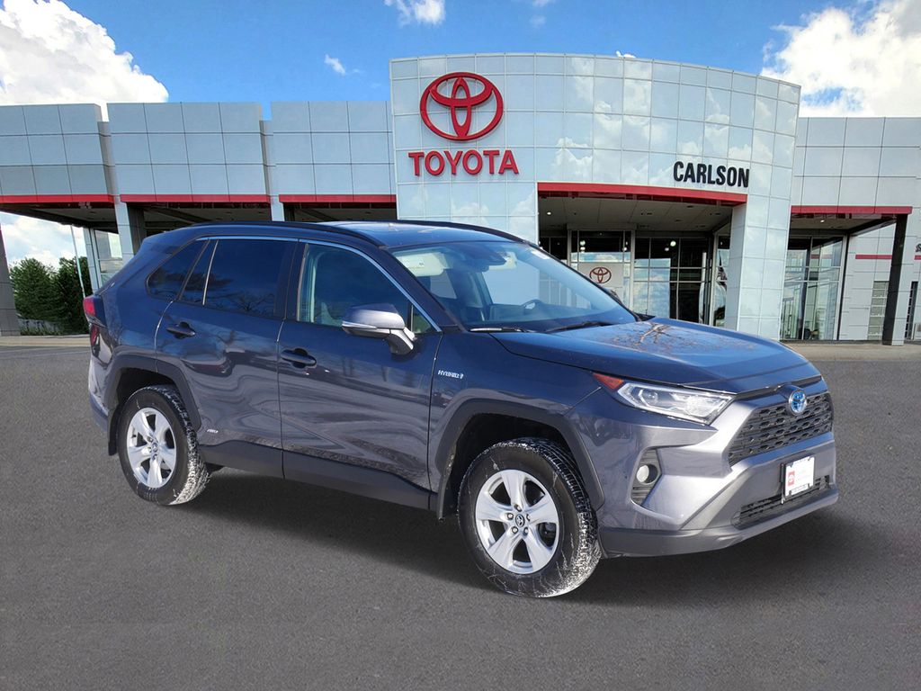 Certified 2020 Toyota RAV4 XLE with VIN 4T3R6RFV0LU004272 for sale in Minneapolis, Minnesota