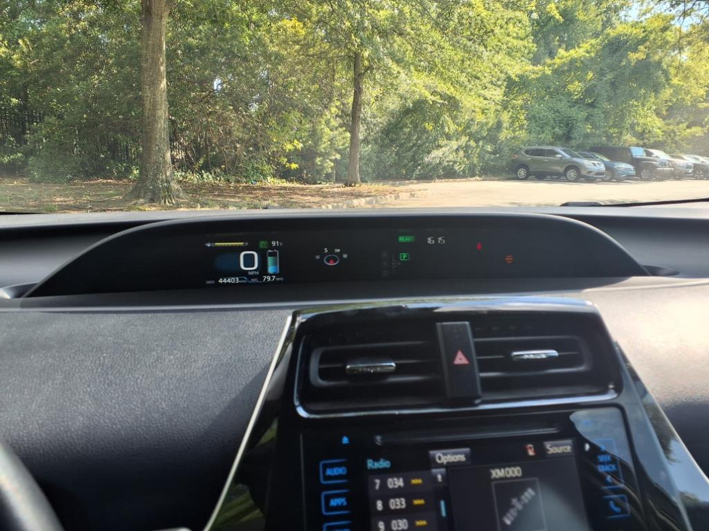 2019 Toyota Prius Prime Plus photo 17