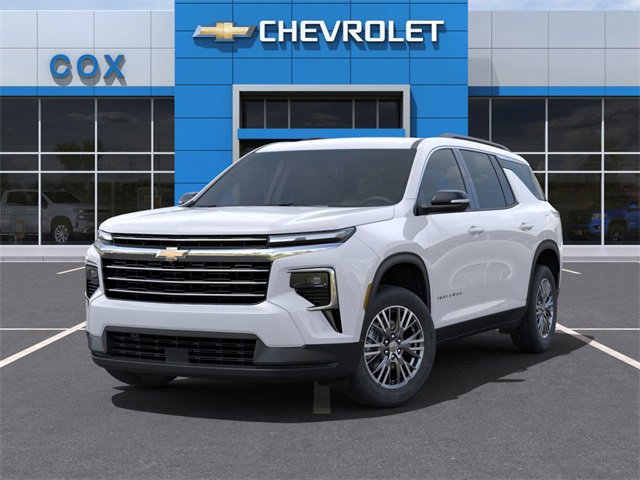 2025 Chevrolet Traverse photo 6