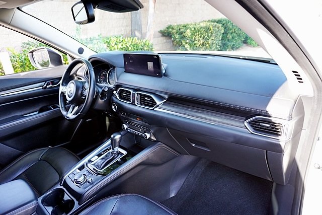 2023 Mazda CX-5 2.5 Premium Plus photo 9