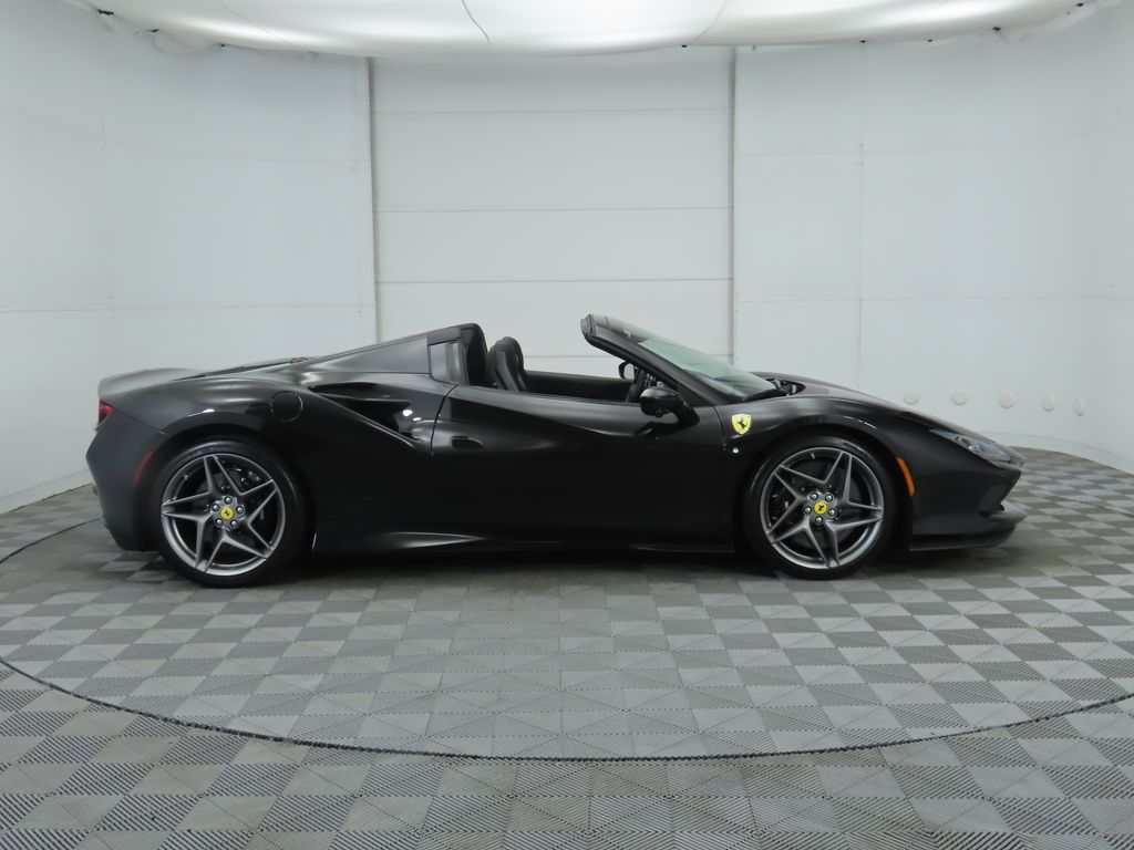 2021 Ferrari F8 Spider Base photo 4