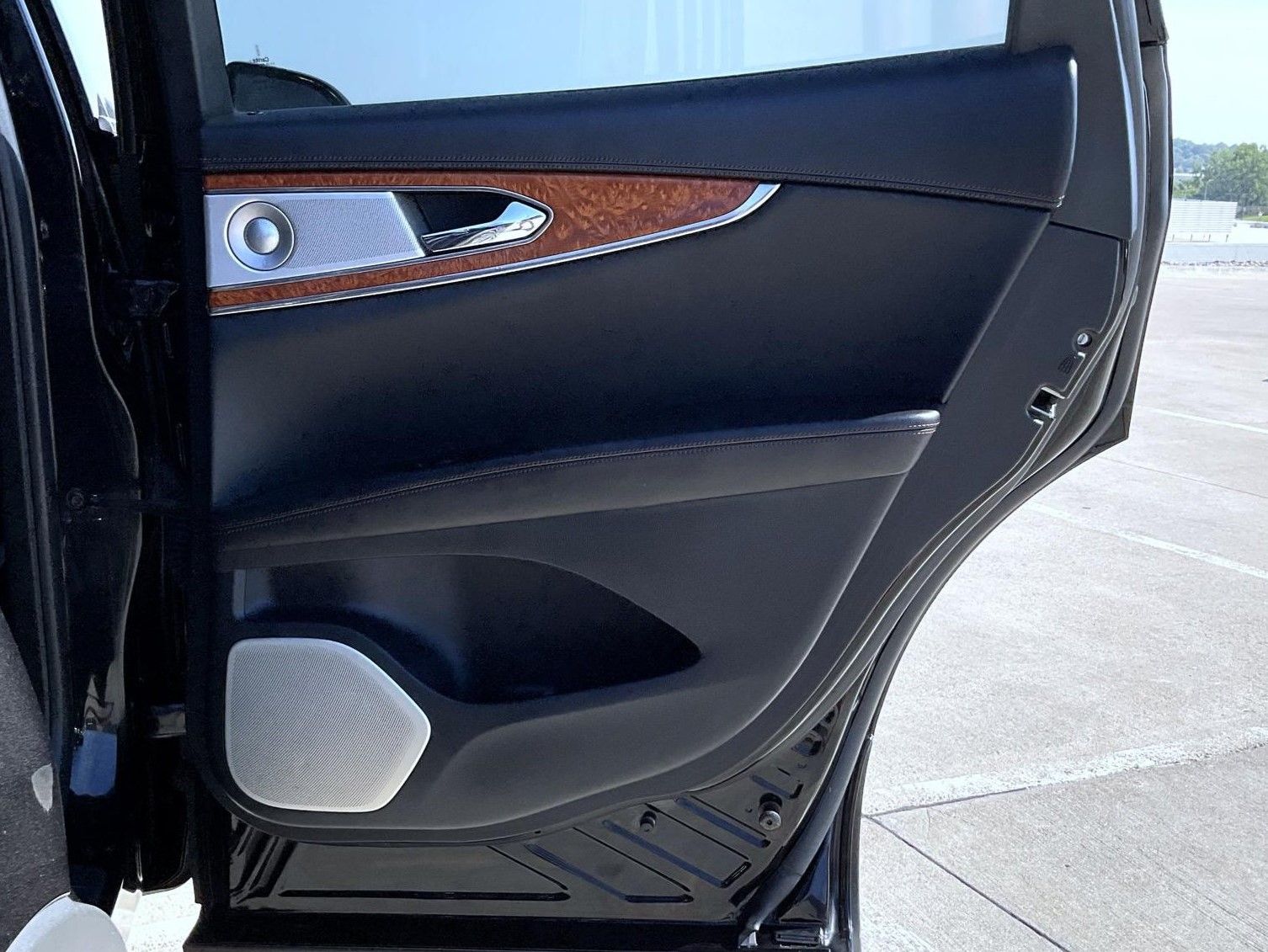 2019 Lincoln Nautilus Black Label photo 18