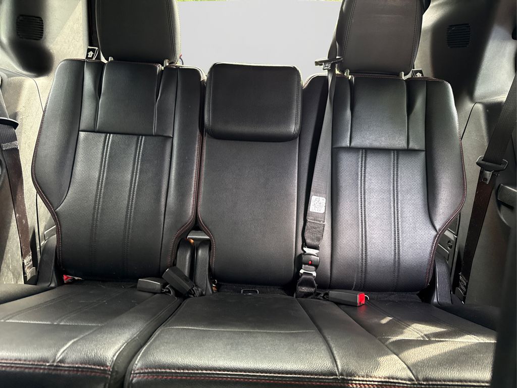 2015 Dodge Grand Caravan R/T photo 33
