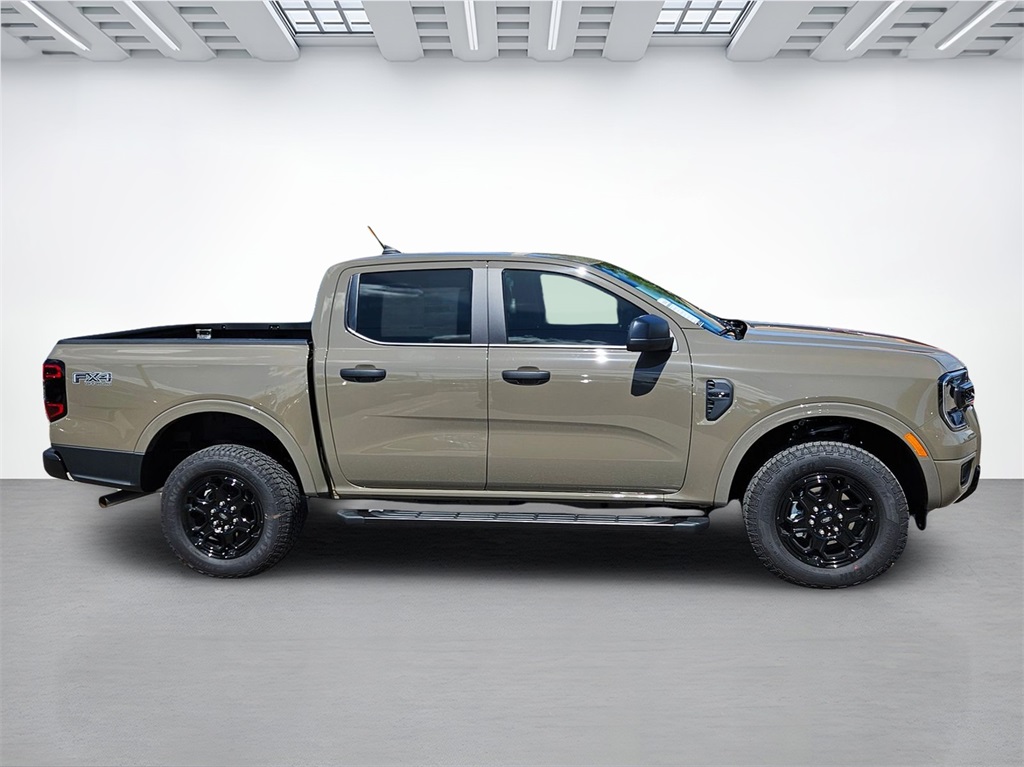 2025 Ford Ranger XLT photo 3