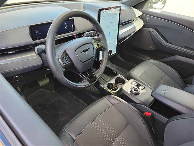 2023 Ford Mustang Mach-E GT photo 3