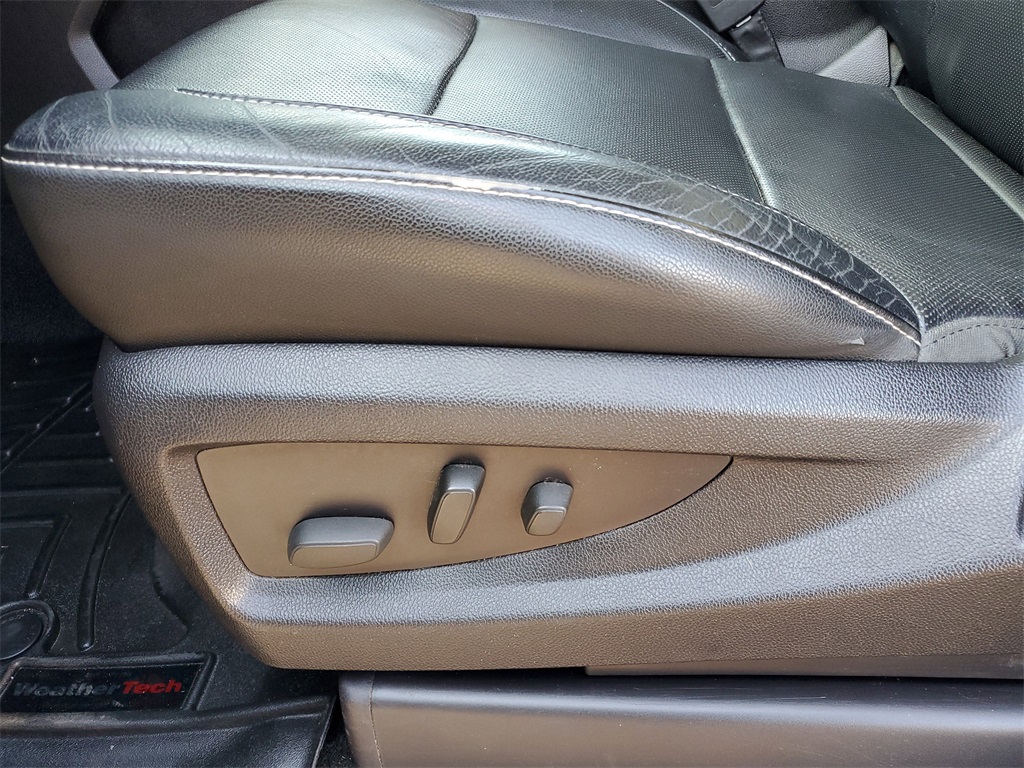 2014 Chevrolet Silverado 1500 LTZ photo 5