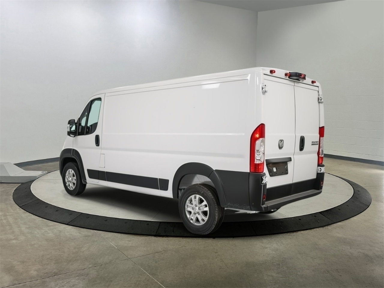2024 Ram ProMaster 1500 SLT photo 6