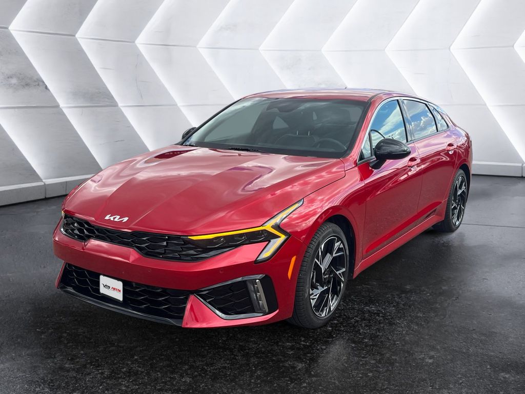 2025 Kia K5 GT-Line photo 3