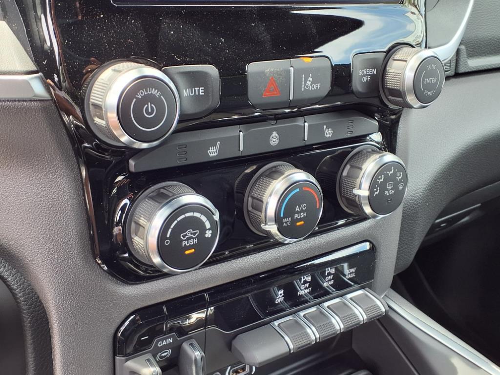 2026 Ram 1500 Big Horn photo 9