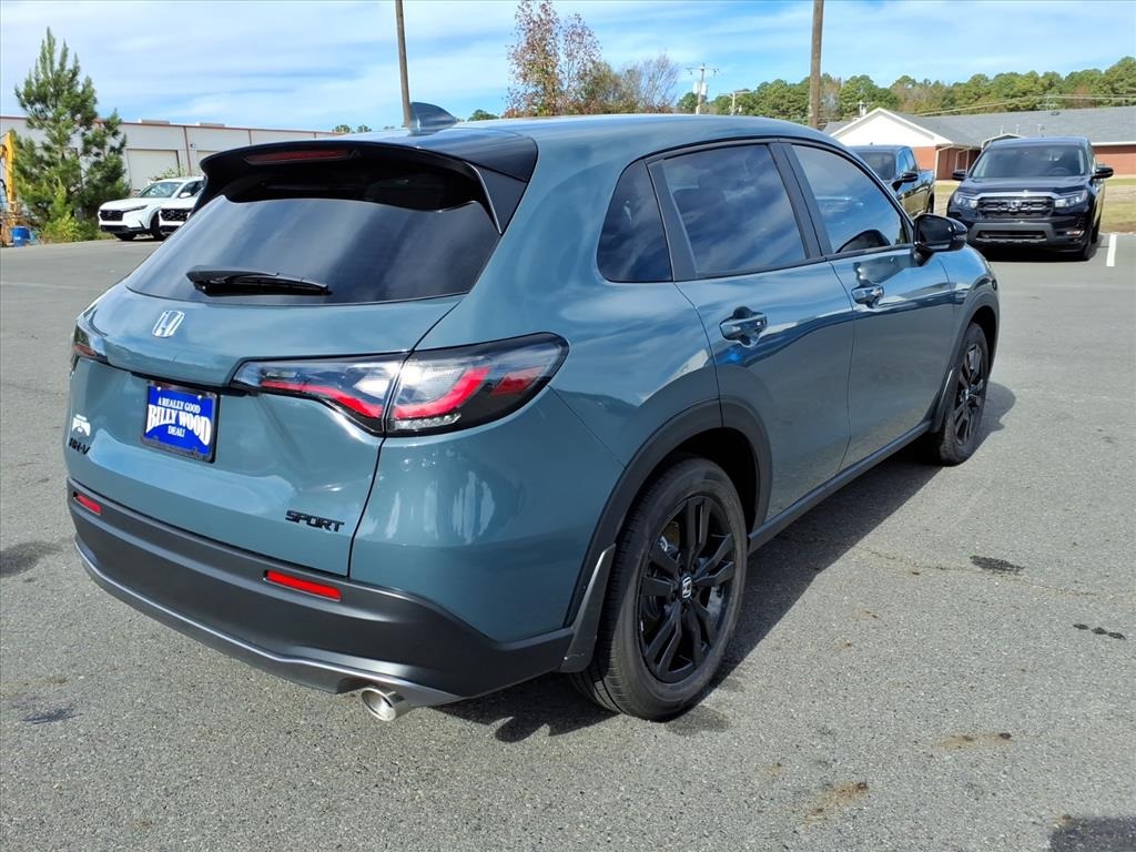 2026 Honda HR-V Sport photo 3