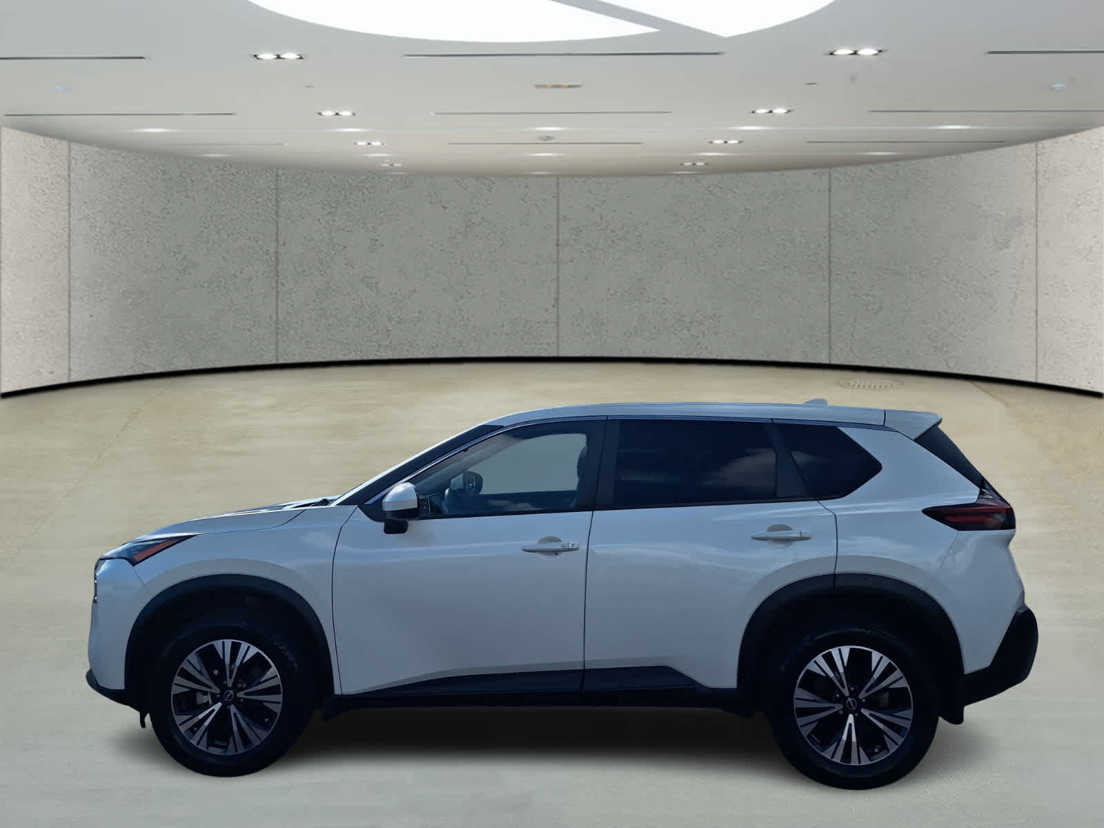 2023 Nissan Rogue SV photo 2