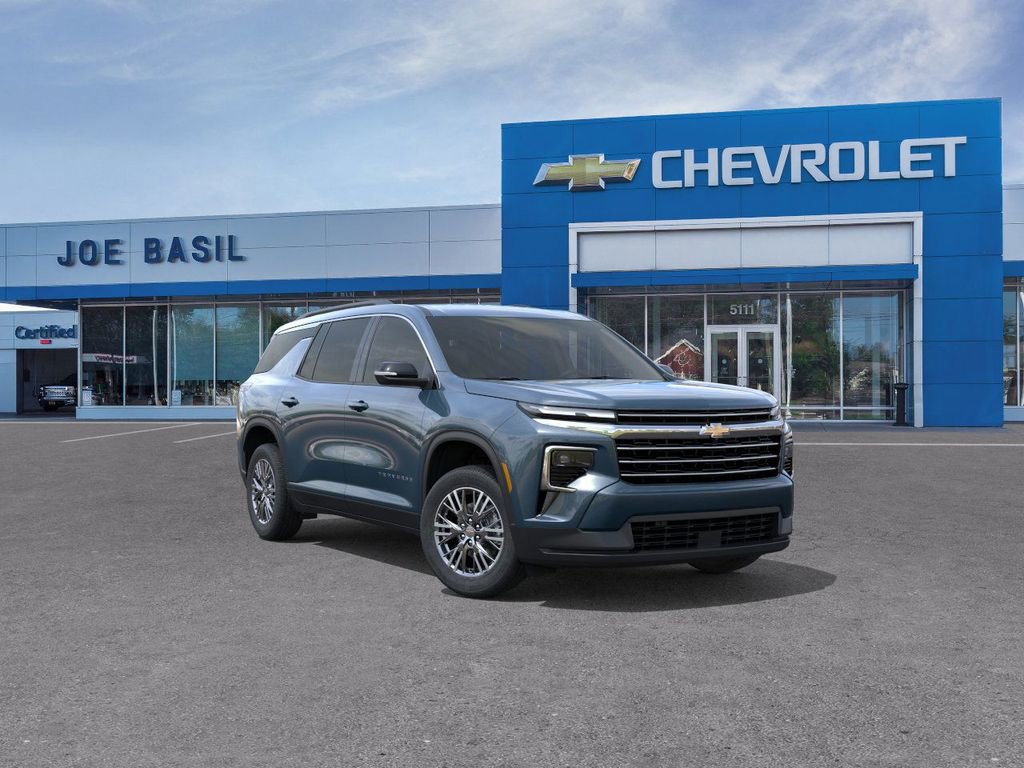 2026 Chevrolet Traverse LT's photo
